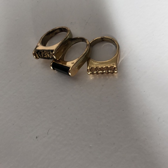 Three rings - Picture 5 of 6